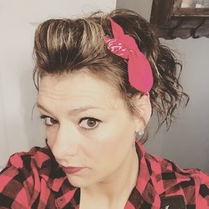 Meet your Posher, Danielle